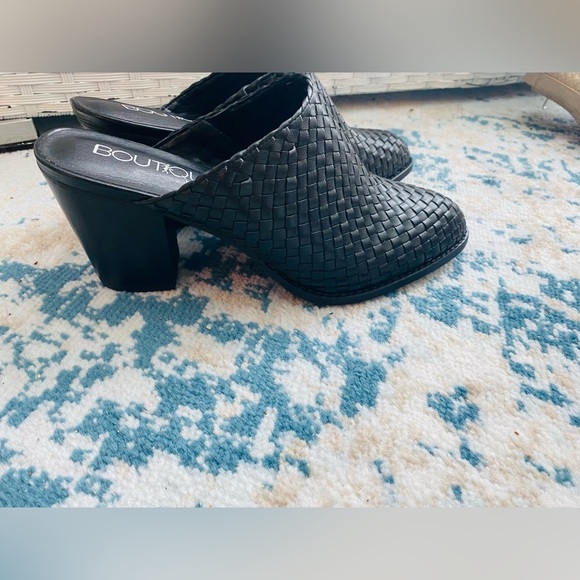 Black Woven Block Heel Mules - Picture 3 of 4